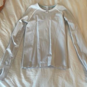 Ivivva girls long sleeve shirt